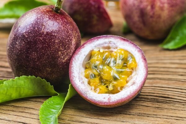 Imported Passion Fruit (1kg)